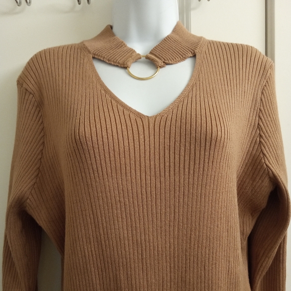 SAY WHAT - Picture 2 of 4